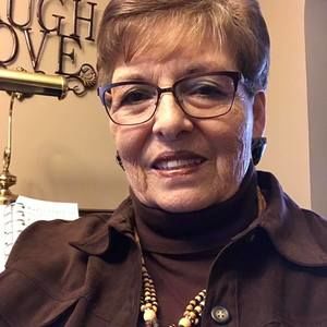 Meet your Posher, Virgie